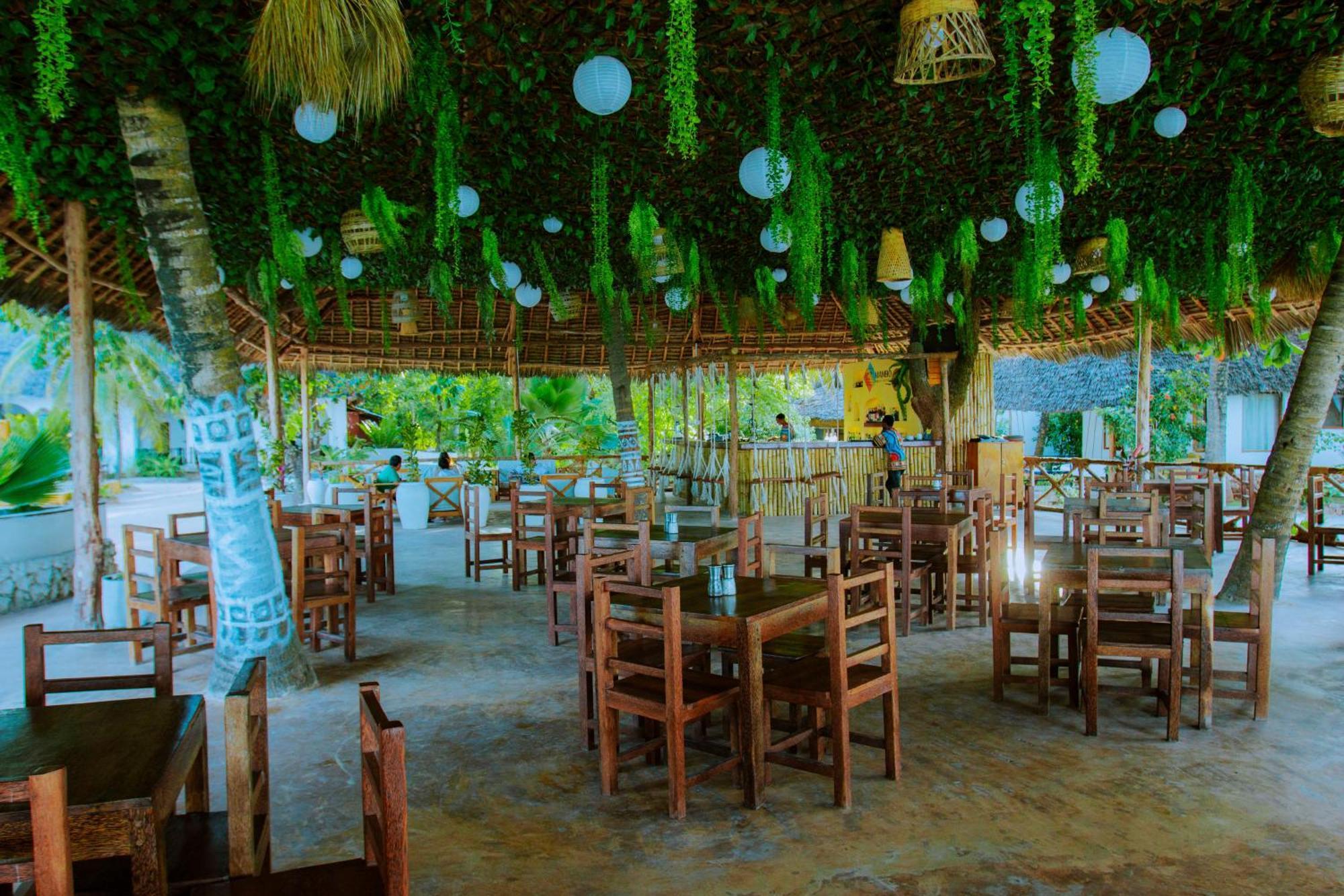 Mambo Ocean Resort Pwani Mchangani Dış mekan fotoğraf