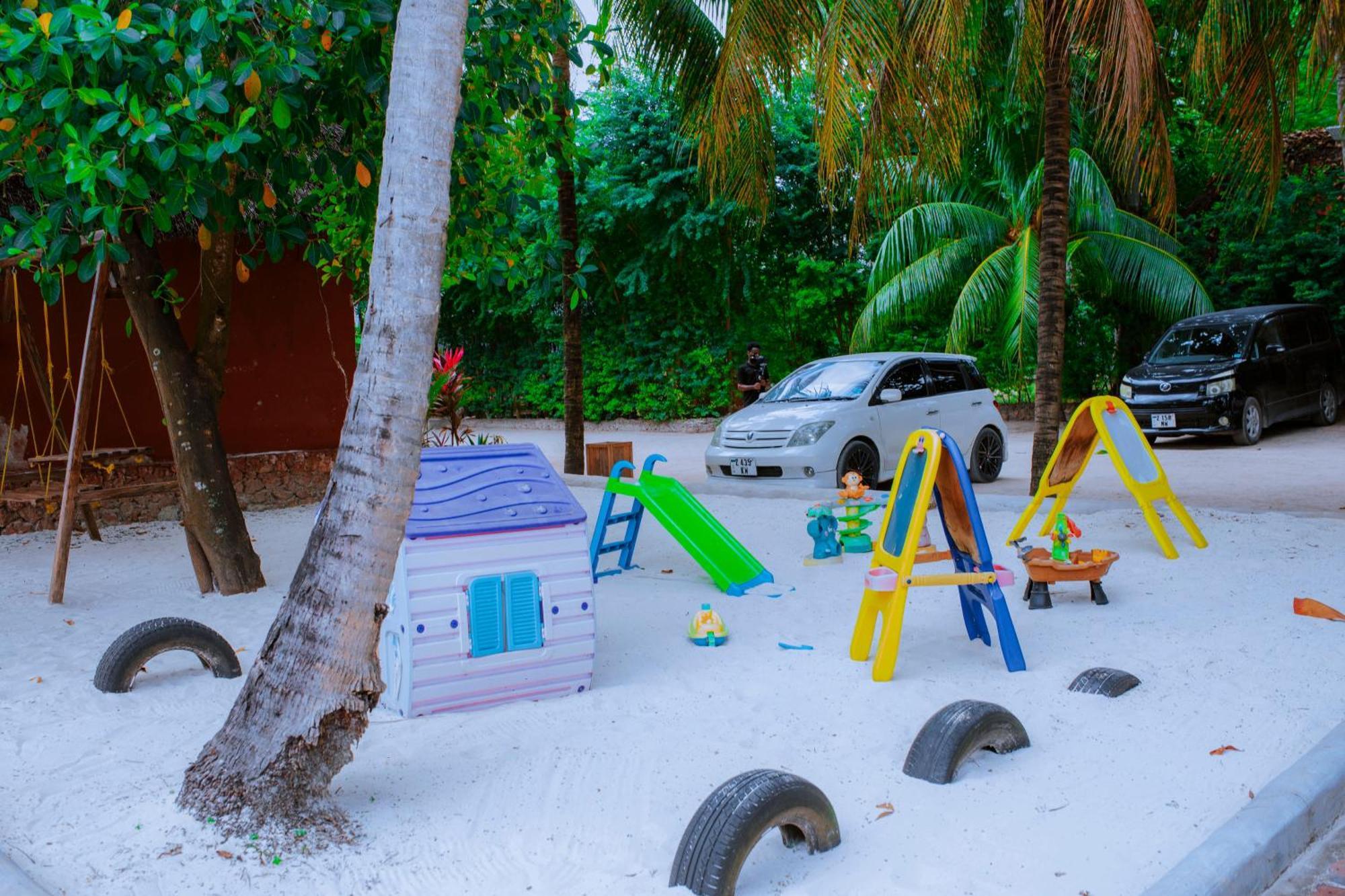 Mambo Ocean Resort Pwani Mchangani Dış mekan fotoğraf