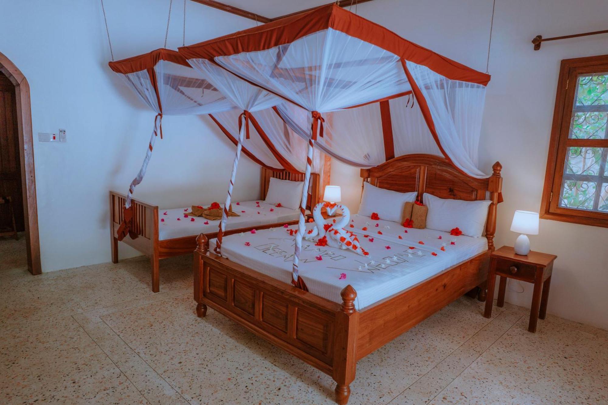 Mambo Ocean Resort Pwani Mchangani Dış mekan fotoğraf
