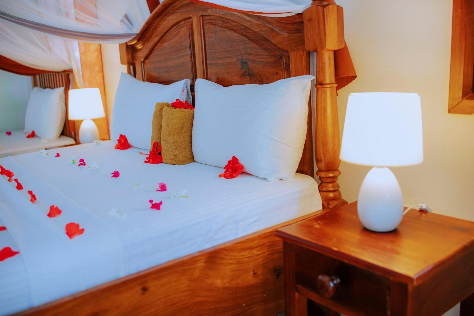 Mambo Ocean Resort Pwani Mchangani Dış mekan fotoğraf